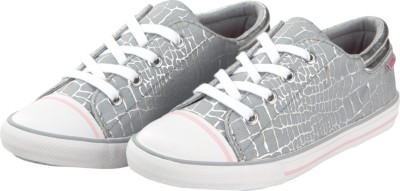 Canvas Sneakers by Umi